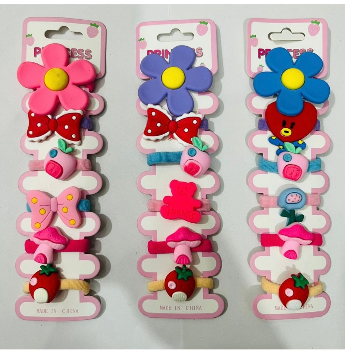 6Pcs of Flower & Cartoon Shaped Ponies