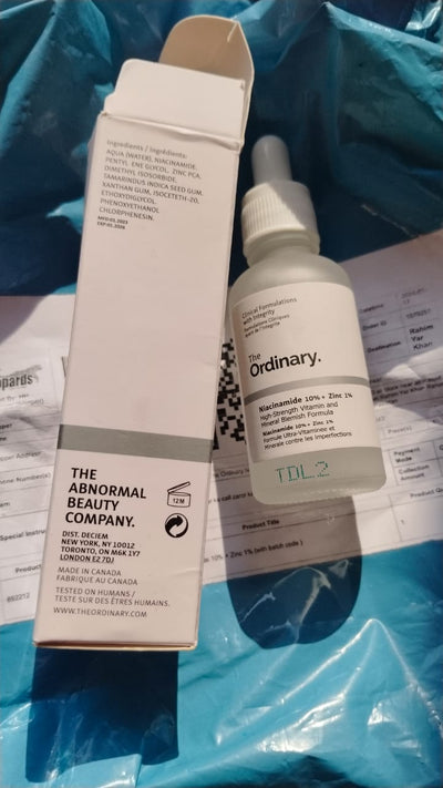 The Ordinary Niacinamide 10% + Zinc 1% (30ml).          (With Bar code orginal)